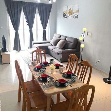 Mcz Homestay Ipoh Town 2Room 7Pax Free Wifi Exteriér fotografie