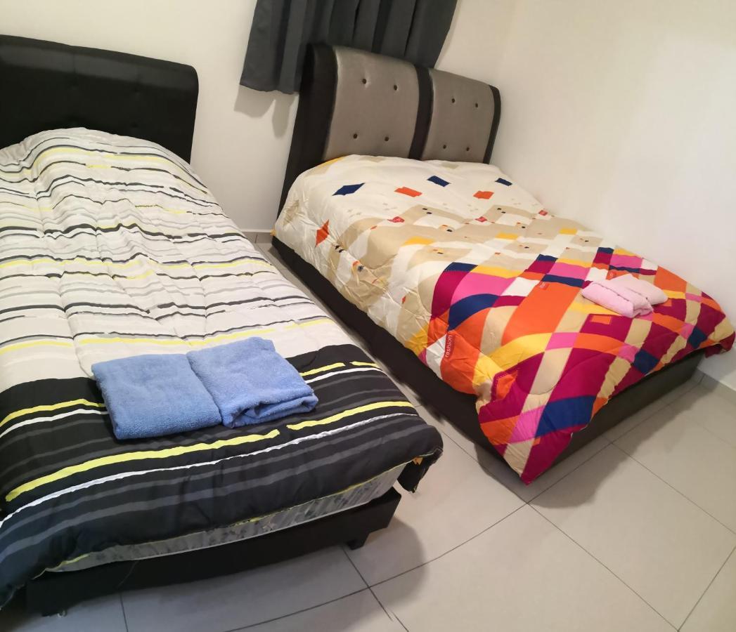 Mcz Homestay Ipoh Town 2Room 7Pax Free Wifi Exteriér fotografie